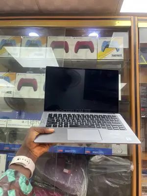 Laptop Dell Latitude 7400 8GB Intel Core i7 SSD 256GB