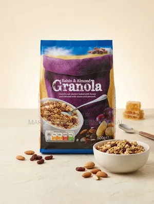 Raisin and Almond Granola