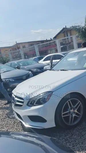 Mercedes-Benz E350 Base 4dr Sedan RWD (3.5L 6cyl 7A) 2014 White