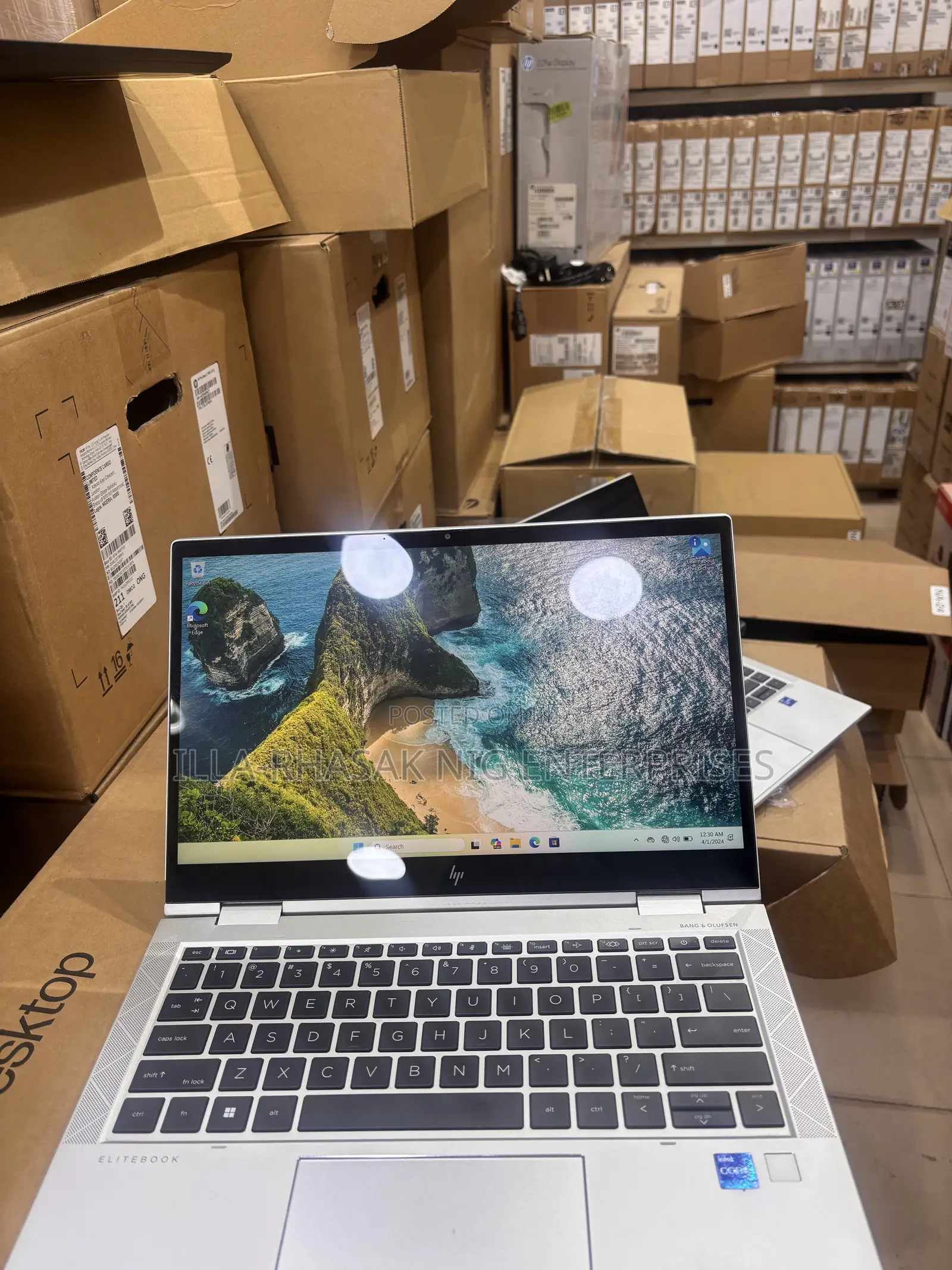 Laptop HP EliteBook 830 G8 16GB Intel Core i7 SSD 256GB