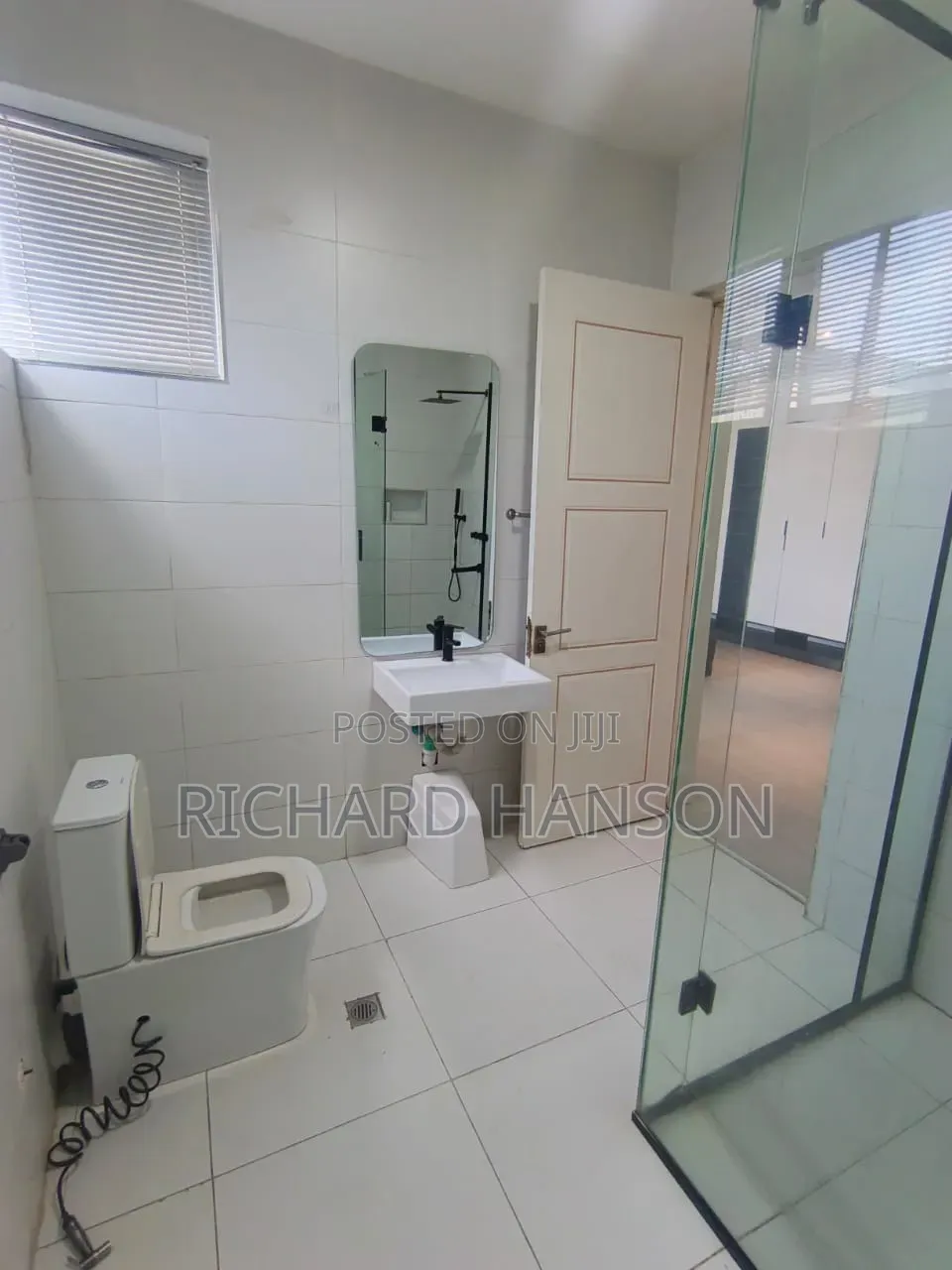 4bdrm Duplex in Serviced, Lekki Expressway for rent