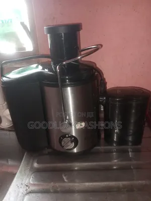 Century Barely Used Juice Extractor