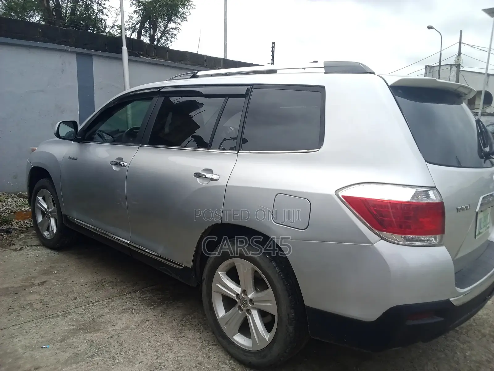 Toyota Highlander 2013 Silver