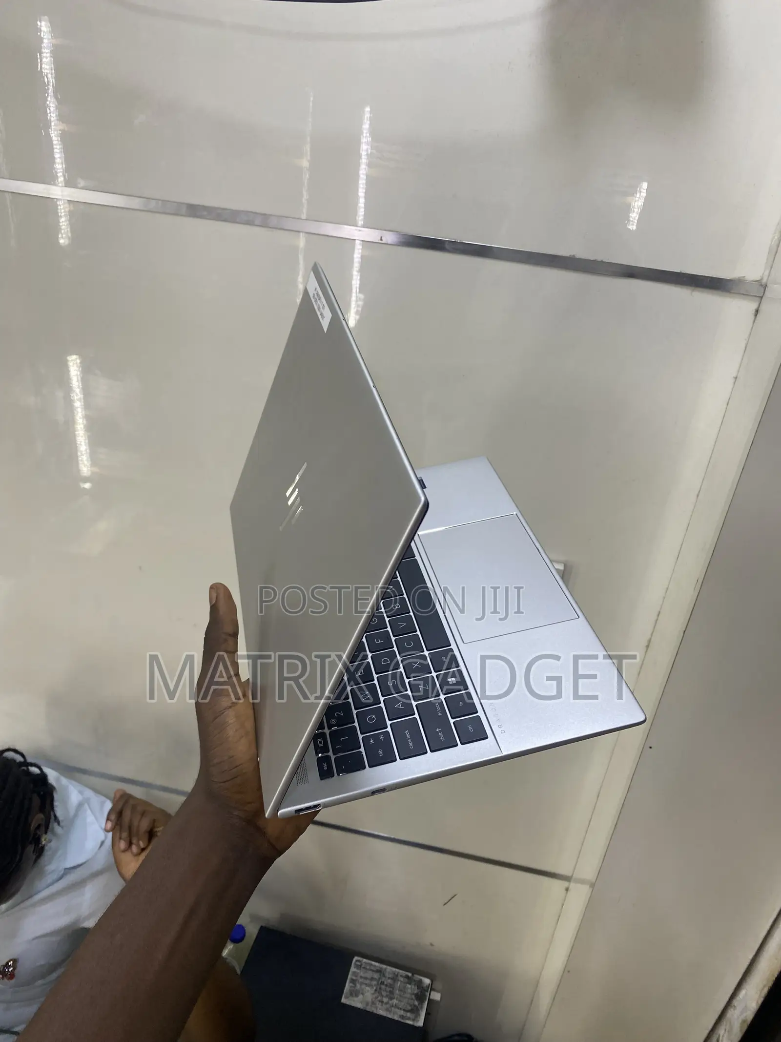 Laptop HP Dragonfly G3 32GB Intel Core i7 SSD 512GB