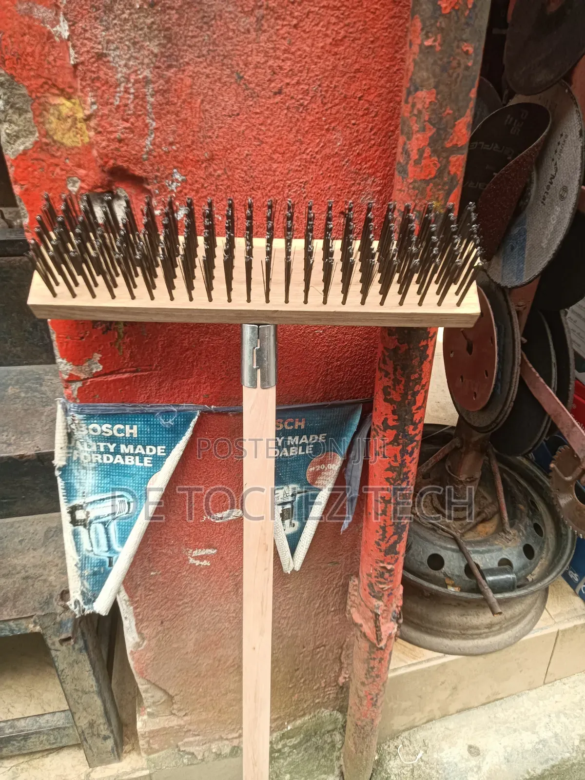 Iron Hand Brush