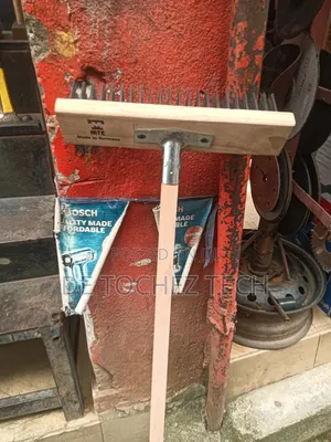 Iron Hand Brush