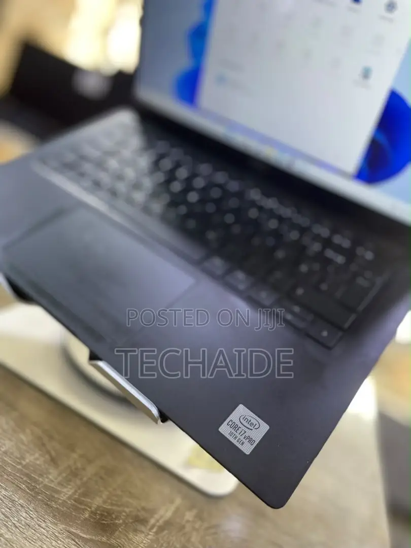 Laptop Dell Latitude 7410 16GB Intel Core i7 SSD 256GB