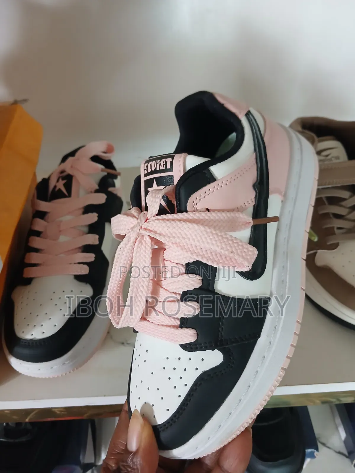 Kiddies Shoe