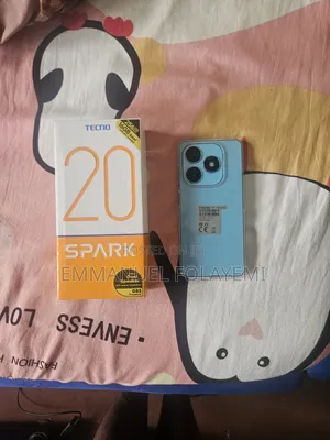 Tecno Spark 20 256 GB Blue