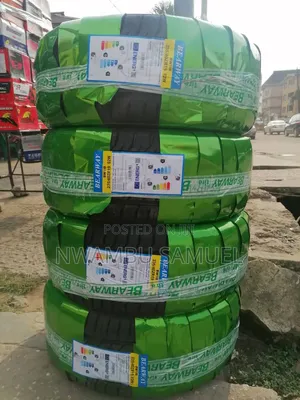 235/40r19 Bearway Tyre