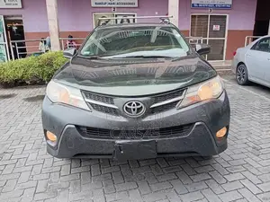 Toyota RAV4 2013 Green