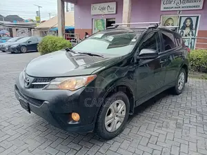 Toyota RAV4 2013 Green