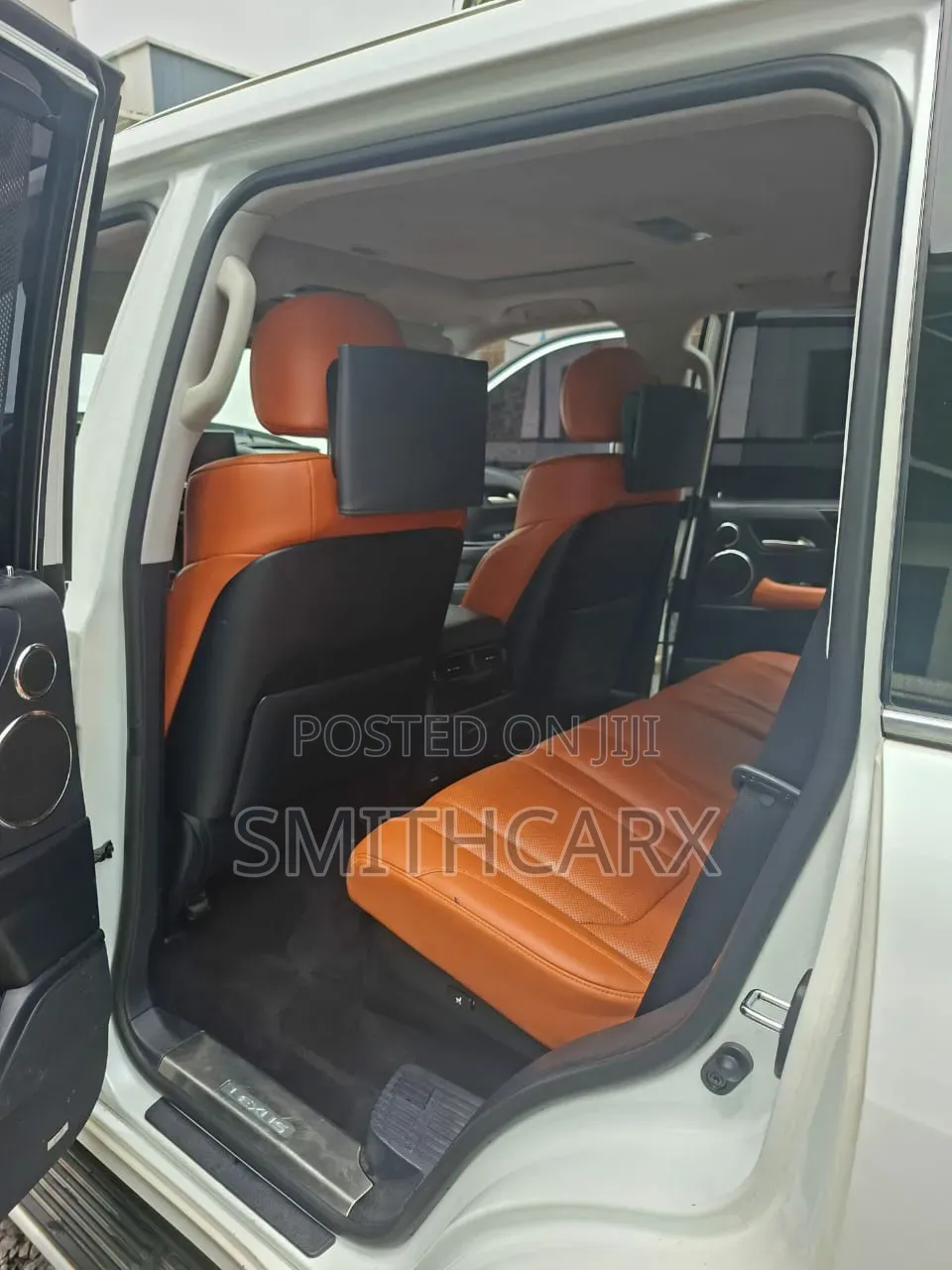 Lexus LX 2020 White
