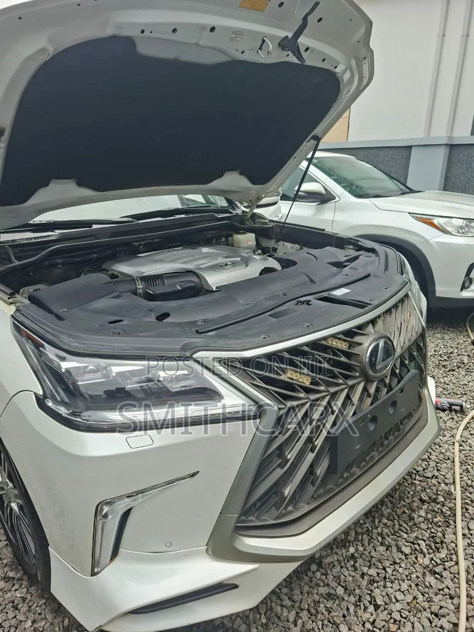 Lexus LX 2020 White