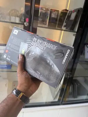 JBL Charge 6 Speaker
