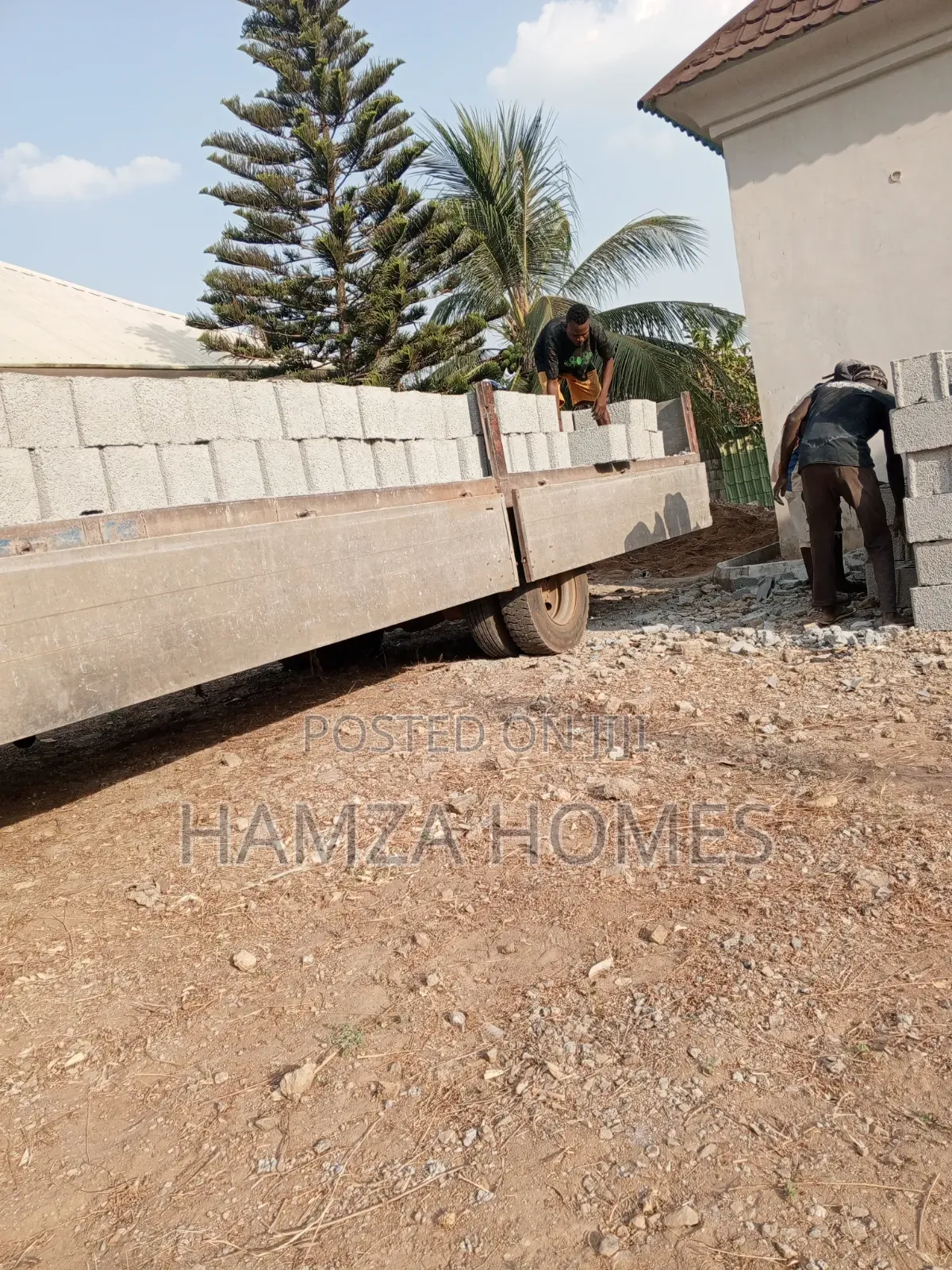 Architect Hamza