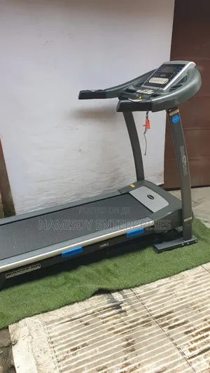Curvy Treadmill