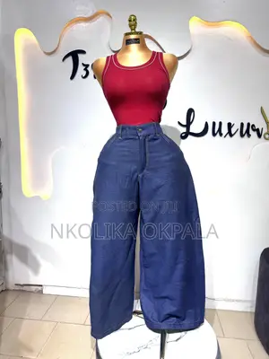 Baggy Jeans and Top