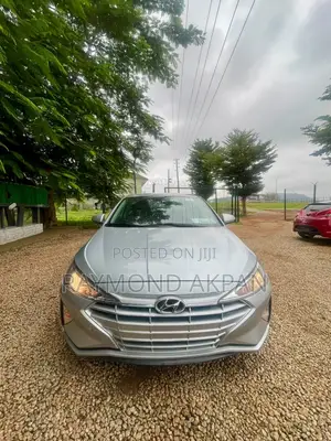 Hyundai Elantra 2020 Silver