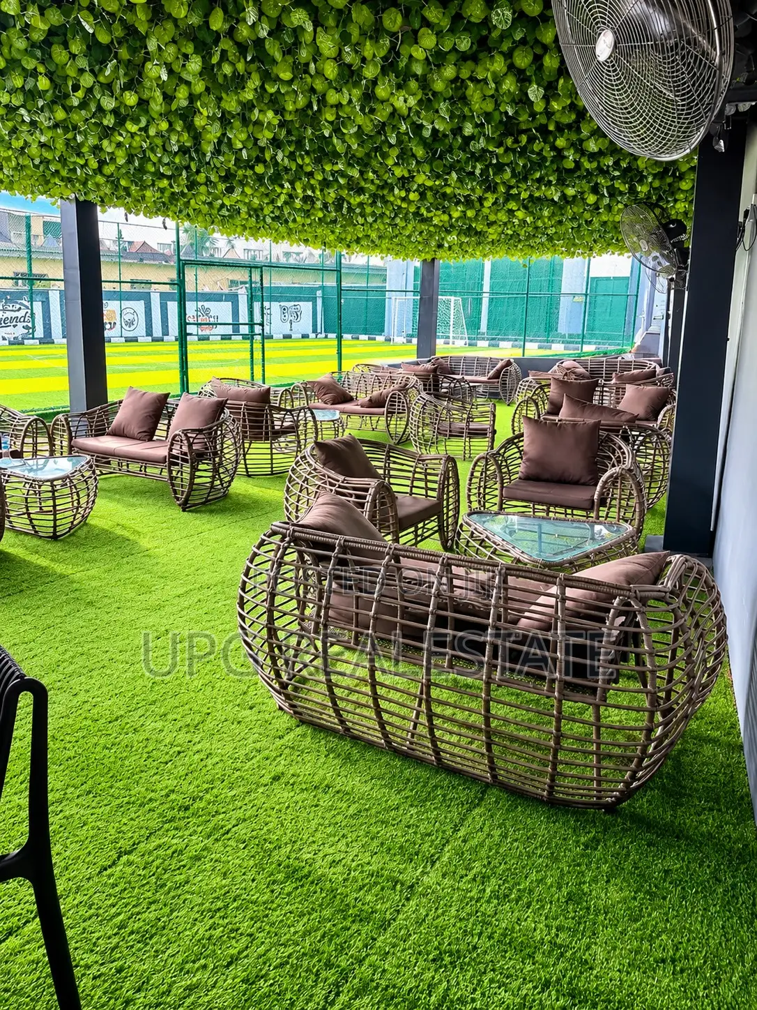 Fully Equipped Restaurant, Bar & Lounge