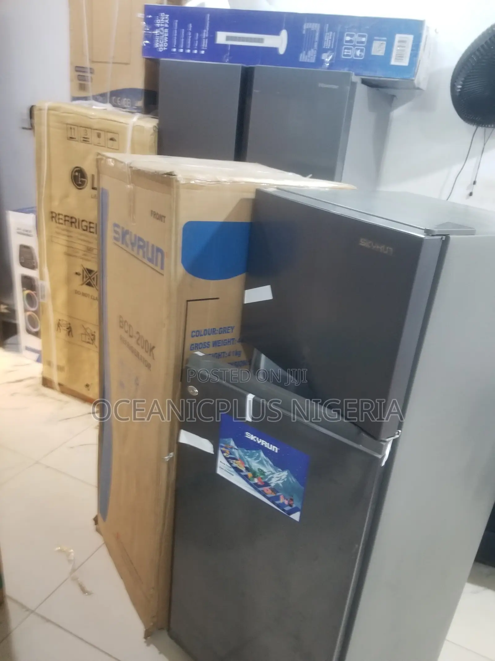 Skyrun BCD-200 Refrigerator