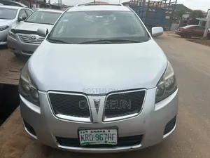 Pontiac Vibe 2008 Silver