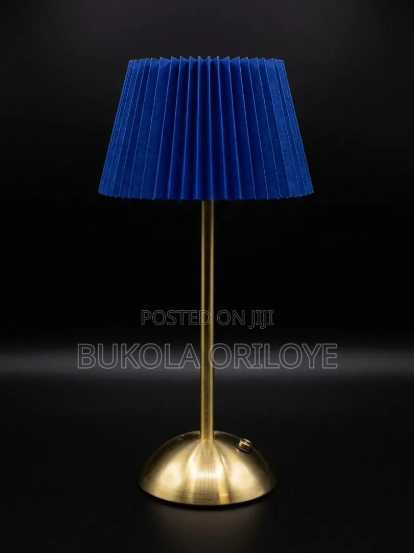 Vip Table Lamp for Rent