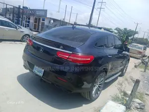 Mercedes-Benz GLE-Class 2016 Blue