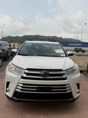 Toyota Highlander XLE AWD 2020 White
