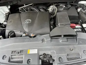 Toyota Highlander XLE AWD 2020 White