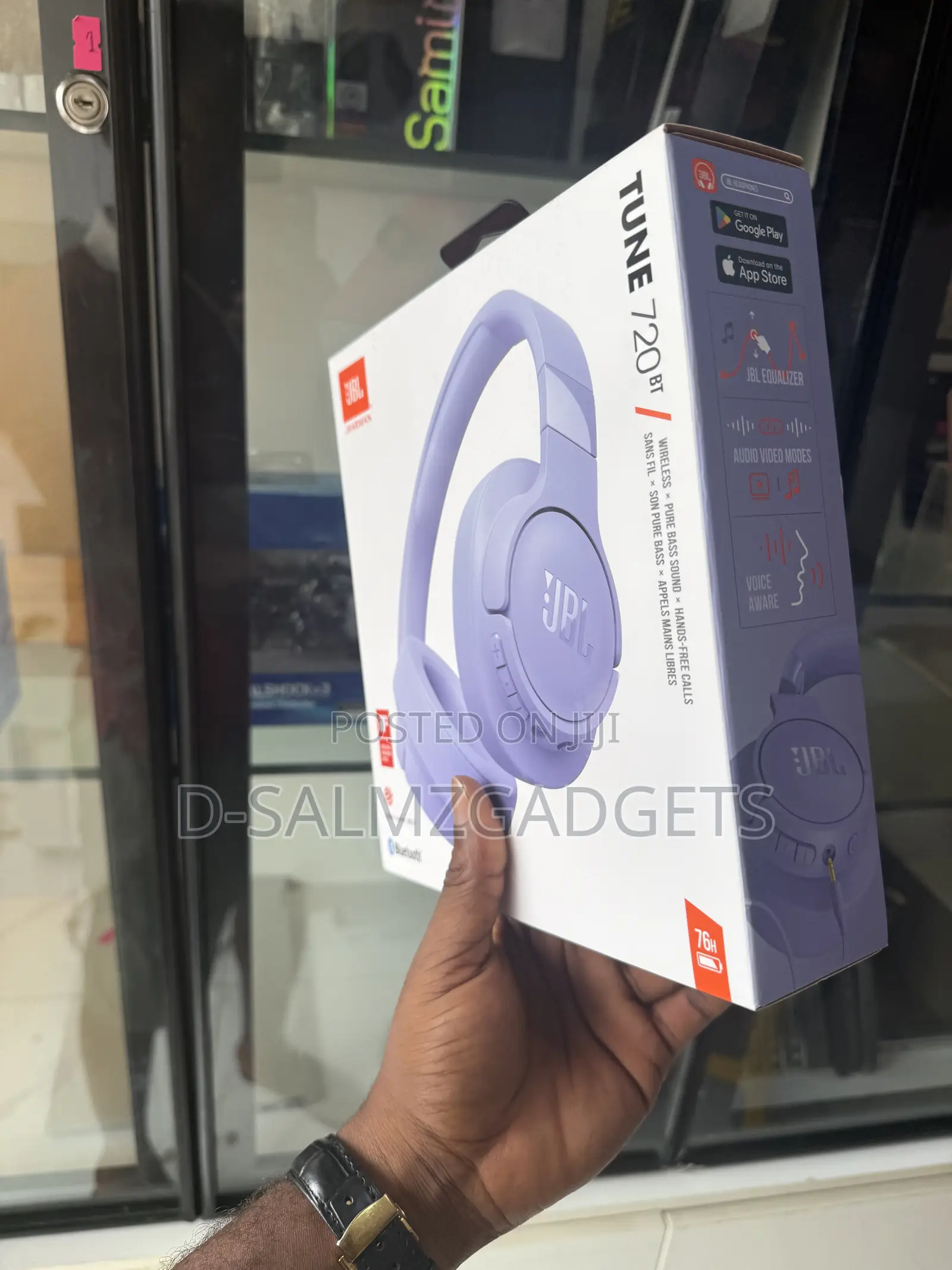 JBL Harman TUNE 720