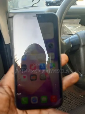 Apple iPhone 11 64 GB Black