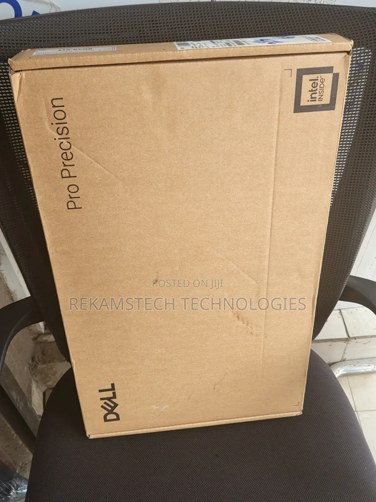 New Laptop Dell Pro Max 16 64GB Intel SSD 2T