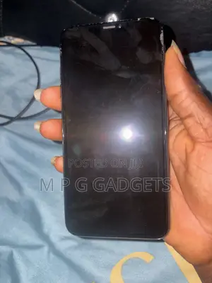 Apple iPhone XS Max 64 GB Black