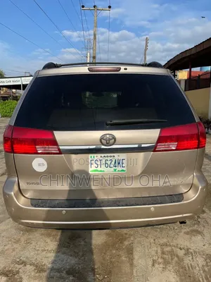Toyota Sienna 2005 Gray