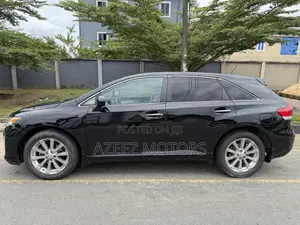 Toyota Venza LE 2009 Black
