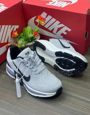 Running Shoes