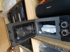 Table Microwave 20 Liters Newcastle
