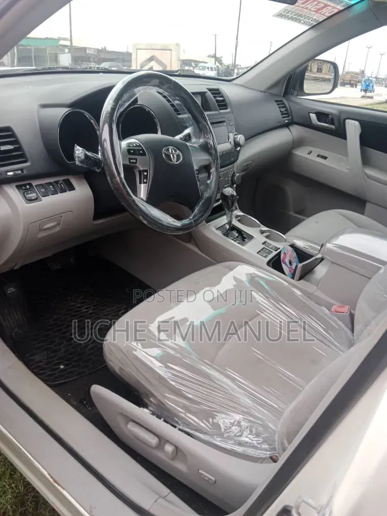 Toyota Highlander 2012 White