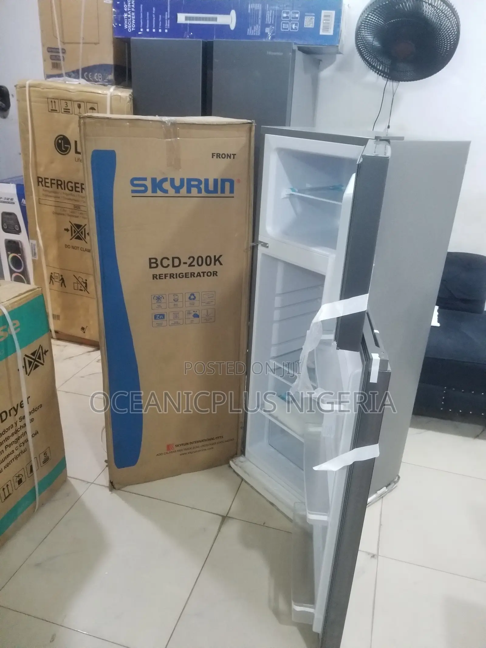 Skyrun BCD-200 Fridge Freezer