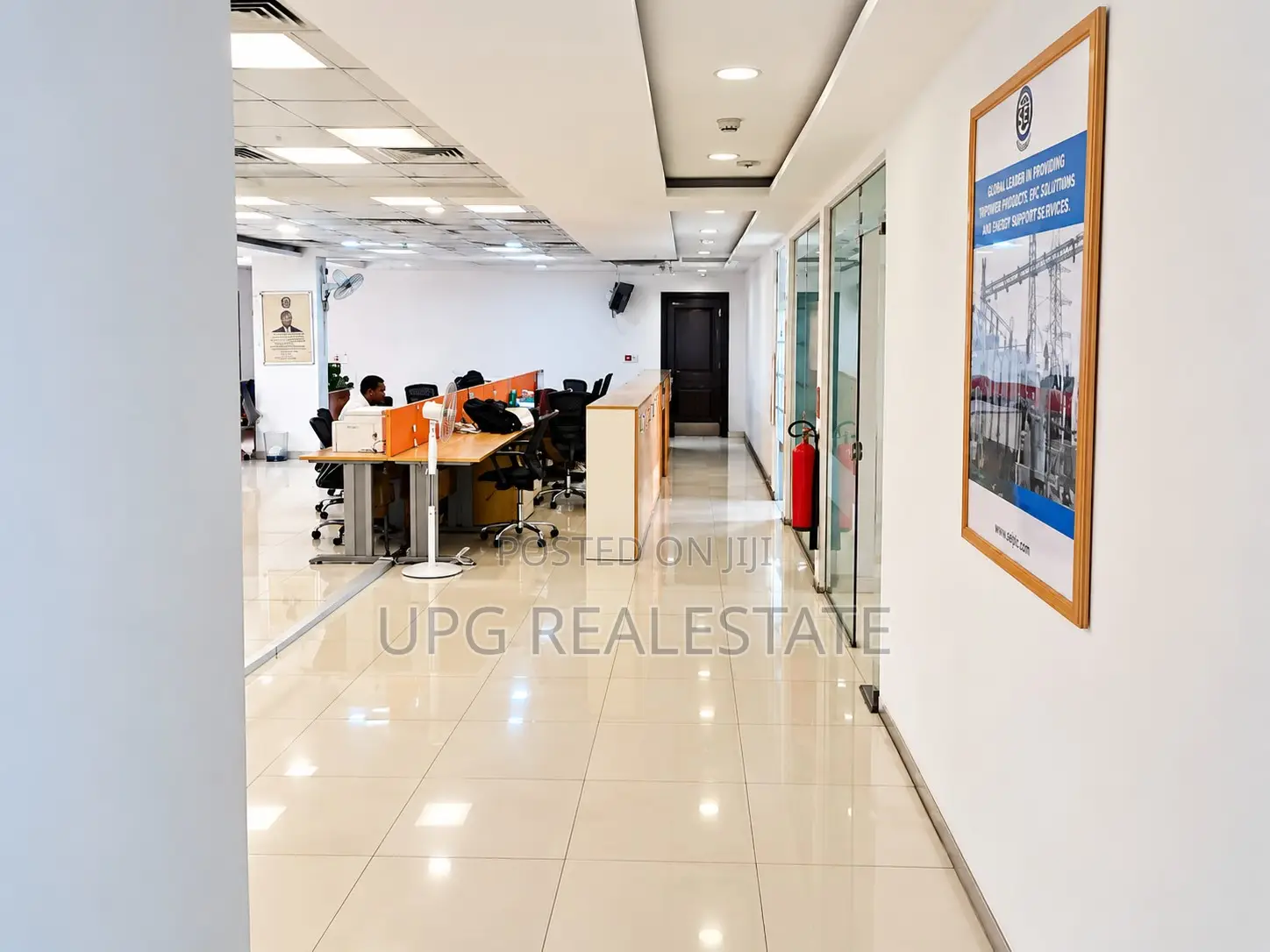 Prime Modern Open-Plan Office Building