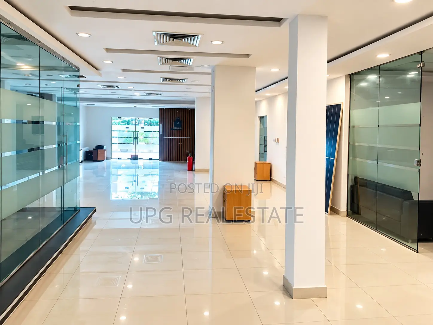 Prime Modern Open-Plan Office Building