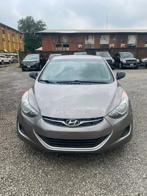 Hyundai Elantra SE 4dr Sedan (1.8L 4cyl 6A) 2014 Gray