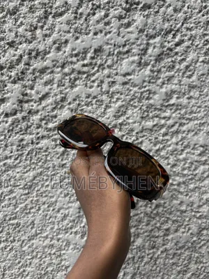 Rectangle Tortoiseshell Sunnies
