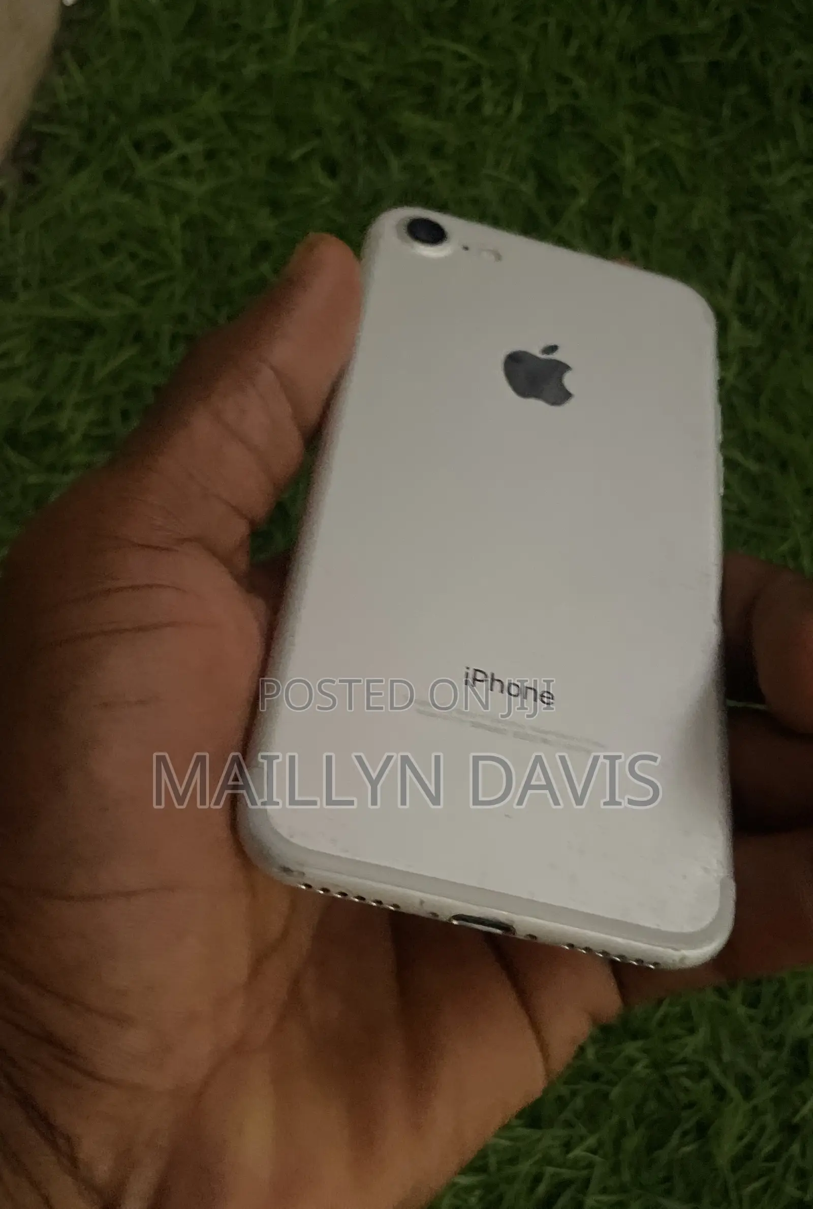 Apple iPhone 7 32 GB Silver