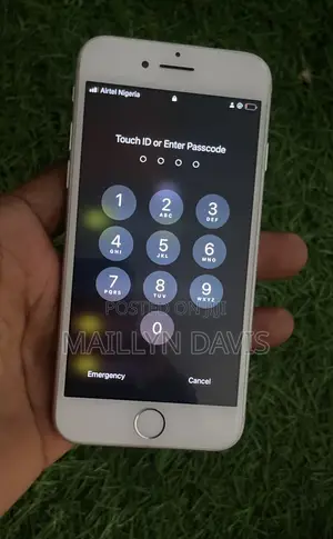 Apple iPhone 7 32 GB Silver