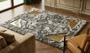160cm by 230cm Luxury Centre Rug
