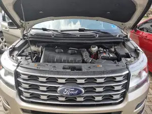 Ford Explorer Base 4dr 4x4 (2.3L 4cyl 6A) 2017 Gray