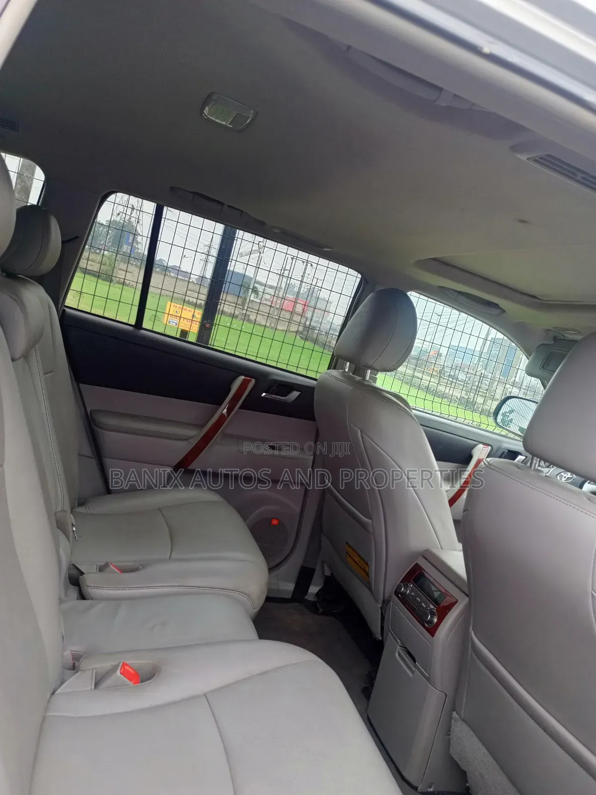 Toyota Highlander Limited 2011 Silver
