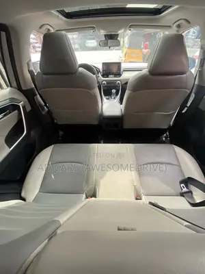 Toyota RAV4 2021